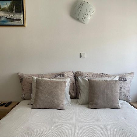 Ferienwohnung Elena Palit Exterior foto