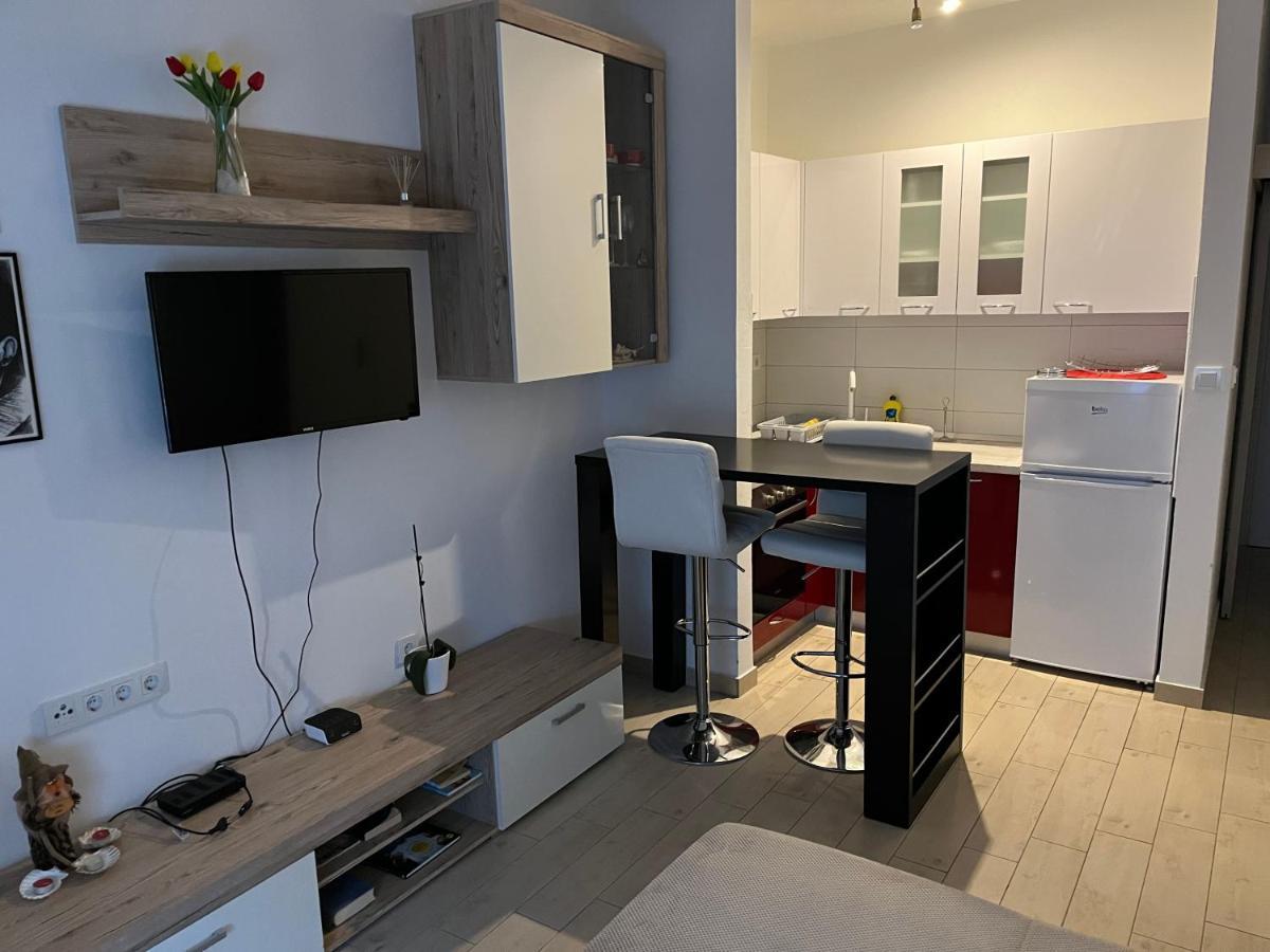 Ferienwohnung Elena Palit Exterior foto